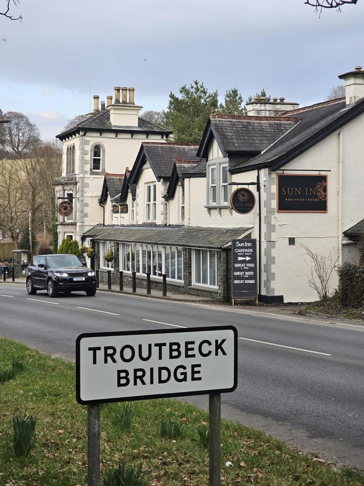 The Sun Inn Troutbeck Bridge Dış mekan fotoğraf